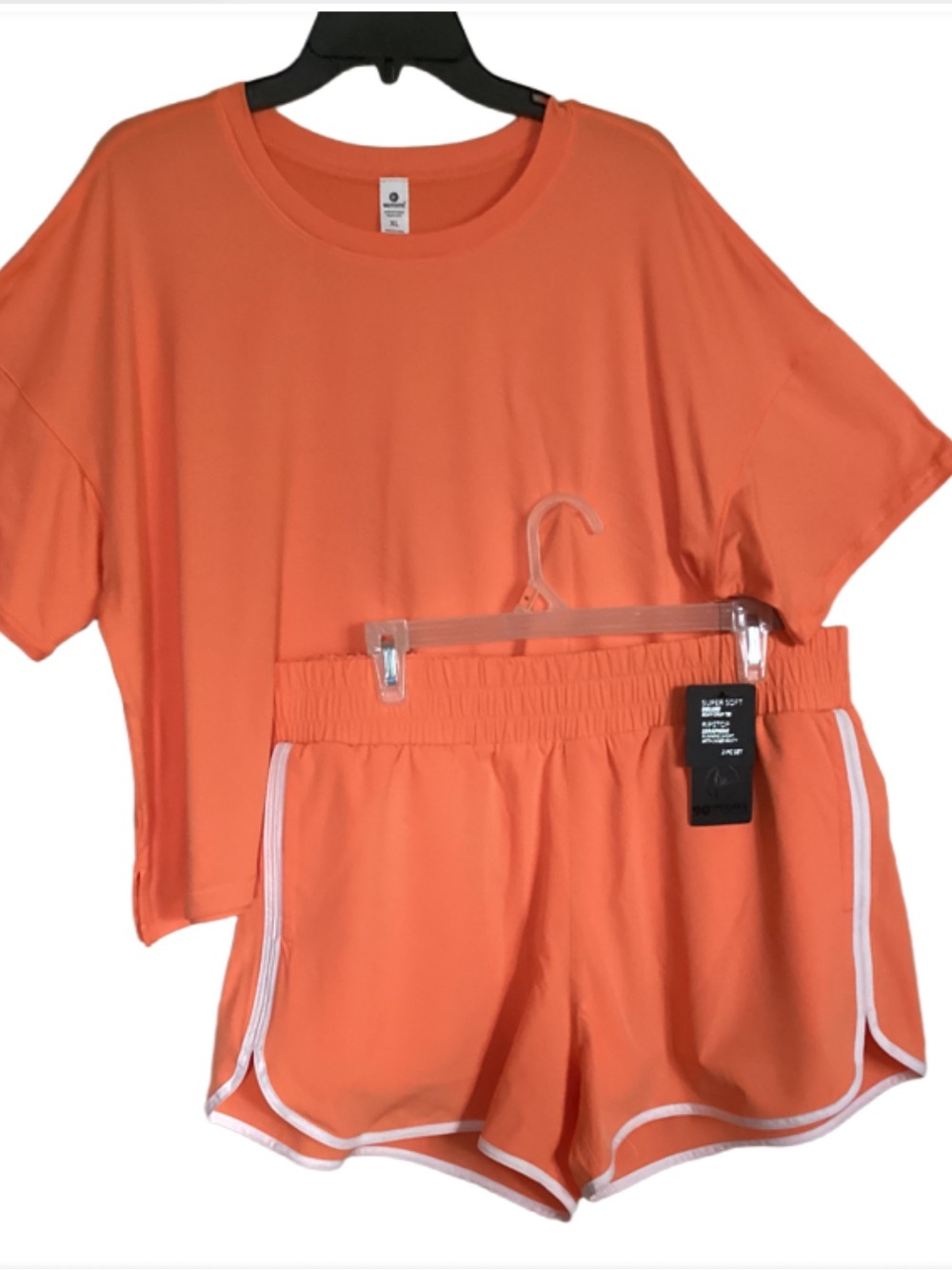 90 DEGREE BY REFLEX RUNNING SHORTS SET NWT 2PIECE CROP TEE & SHORTS XL NECTARINE